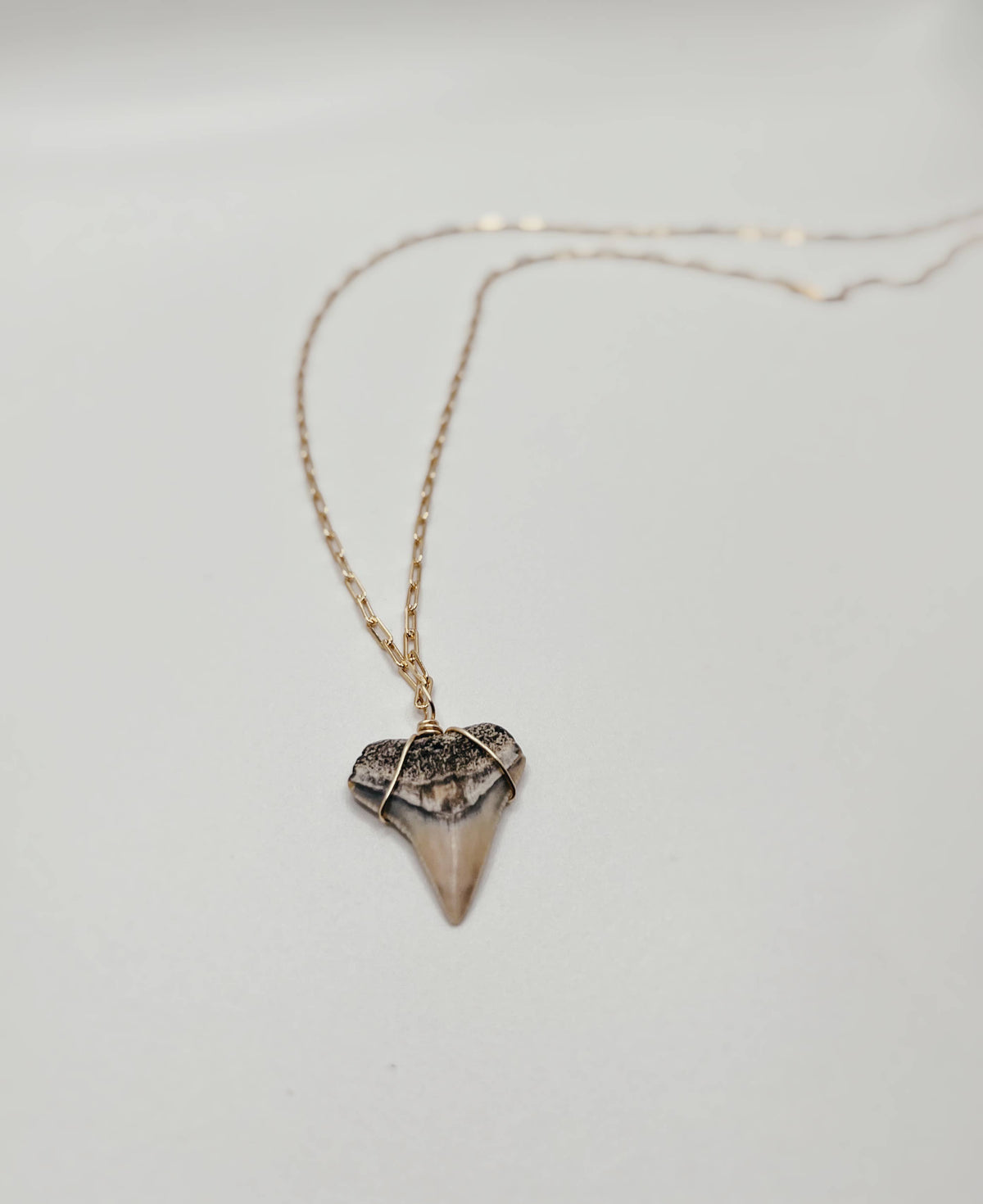 18k Gold Filled Mini Paper Clip Chain Shark Tooth Necklace: No Gemstone