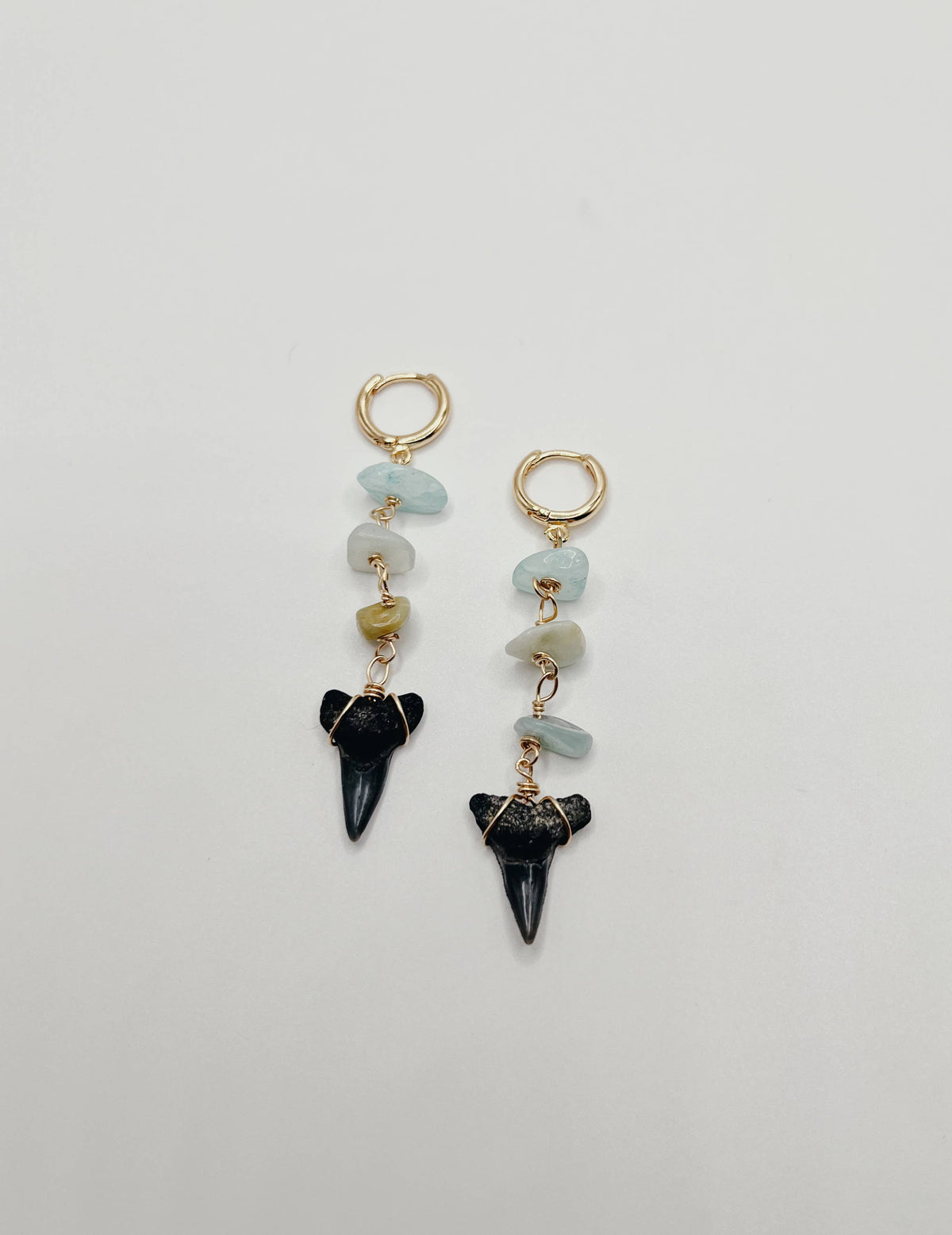 Dainty Shark Tooth Hoop Earrings With Green Gemstone Chip: Malachite / Gold-Filled