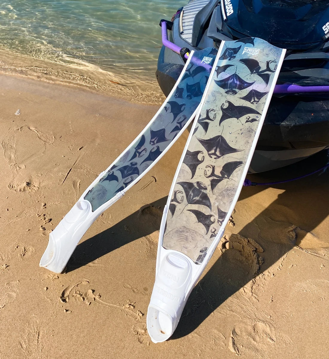 Divermon Manta Composite Fin Blades – Bright Buoy Diving Divermon Manta Composite Fin Blades – Bright Buoy Diving